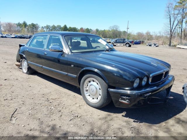 2000 JAGUAR XJ8 SAJDA24C6YLF19177