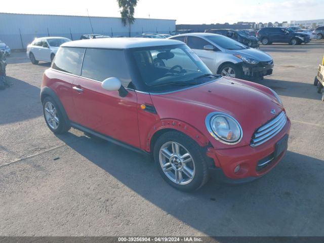 2011 MINI COOPER WMWSU3C57BT181991