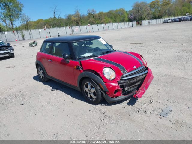 2011 MINI COOPER WMWSU3C57BT095869