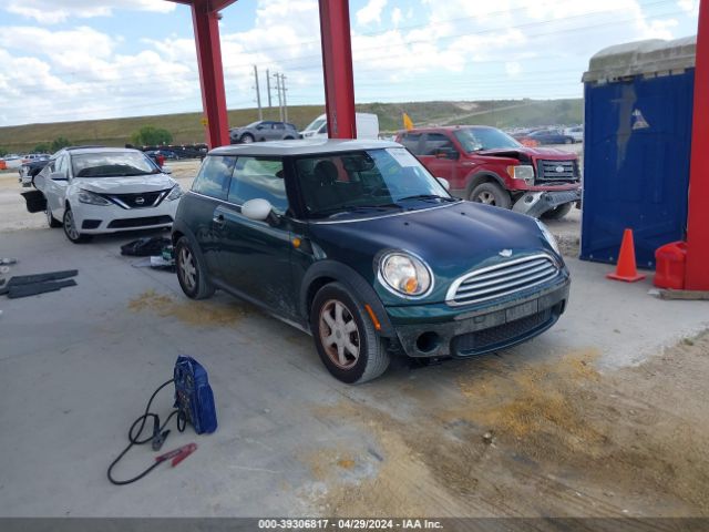 2007 MINI COOPER WMWMF33517TT51322
