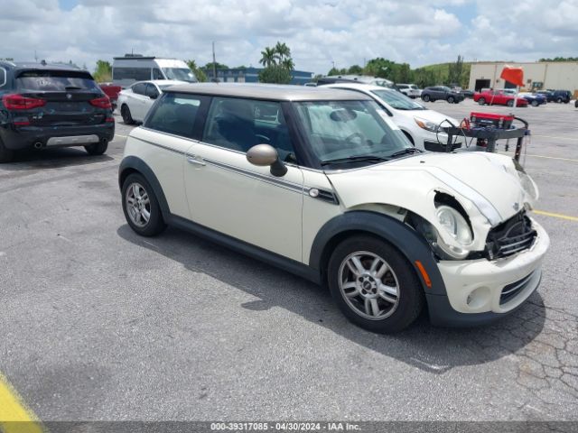 2013 MINI HARDTOP WMWSU3C52DT688235