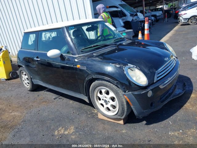 2006 MINI COOPER WMWRC33526TK17013