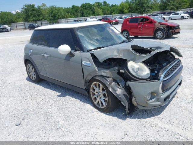 2015 MINI HARDTOP WMWXP7C56F2A36685