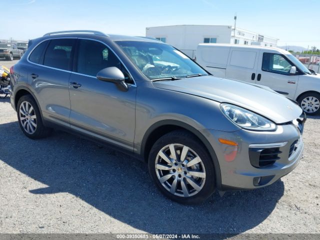2017 PORSCHE CAYENNE WP1AB2A27HLA52826