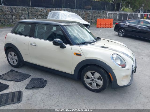 2015 MINI HARDTOP WMWXM5C57F3A58556