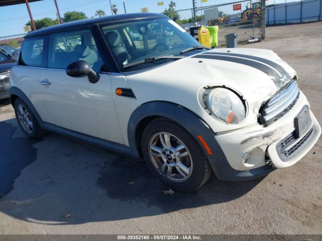 2012 MINI COOPER WMWSU3C5XCT261349