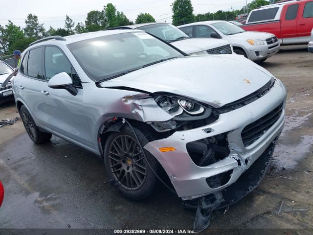 2017 PORSCHE CAYENNE WP1AA2A26HKA82313