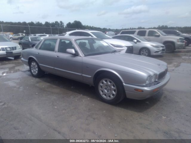 2000 JAGUAR XJ8 SAJDA14C4YLF13470