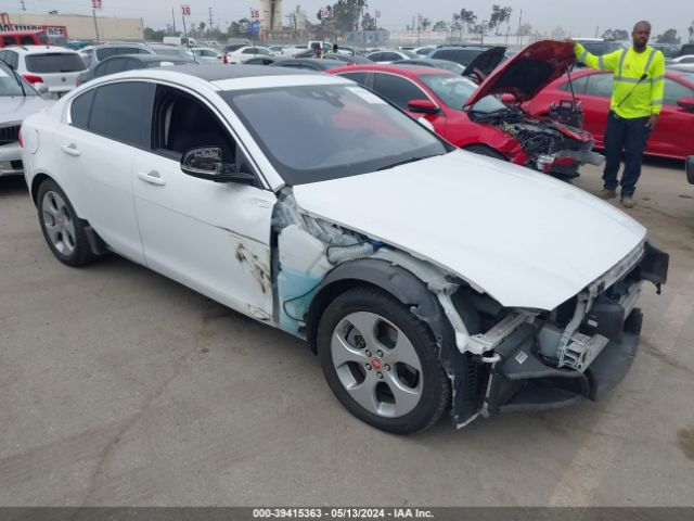 2018 JAGUAR XE SAJAR4FX3JCP37331