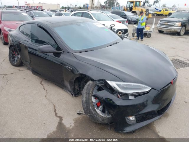 2016 TESLA MODEL S 5YJSA1E14GF138973