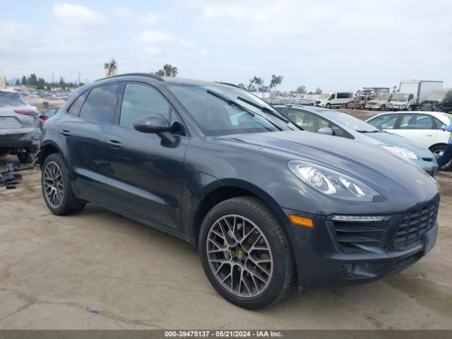 2017 PORSCHE MACAN WP1AB2A59HLB18111