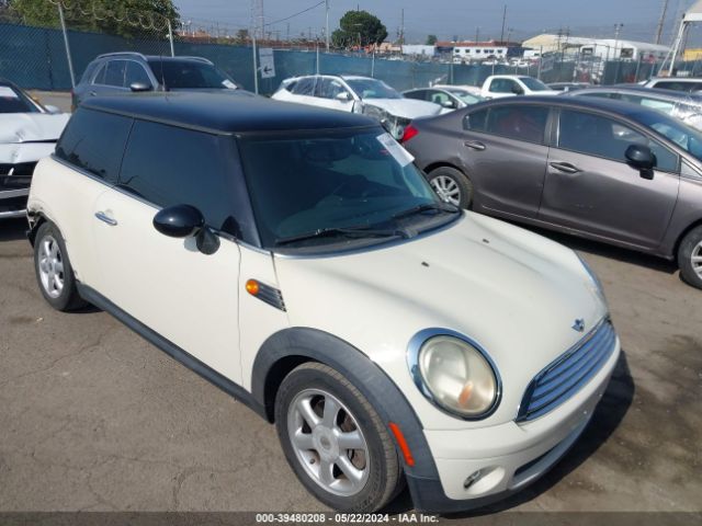 2008 MINI COOPER WMWMF33558TT64446