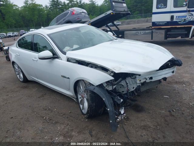 2015 JAGUAR XF SAJWJ0FF8F8U39560