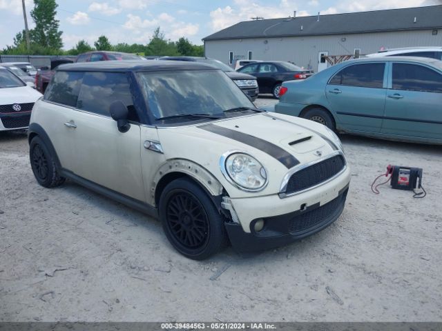 2010 MINI COOPER S WMWMF7C56ATZ70027