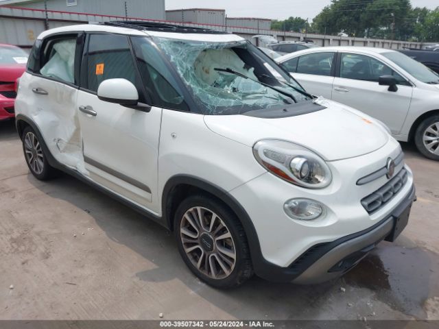 2018 FIAT 500L ZFBCFADH9JZ040630
