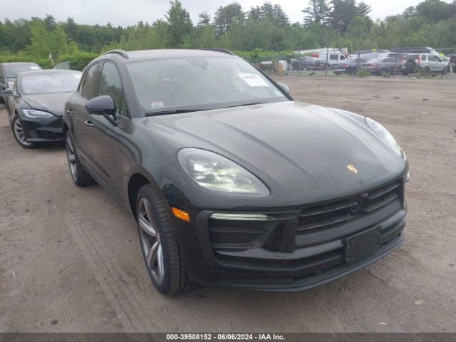 2024 PORSCHE MACAN WP1AA2A50RLB04005