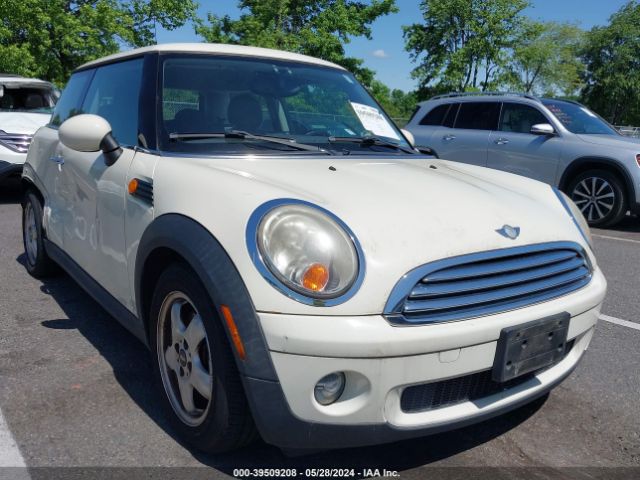 2008 MINI COOPER WMWMF33568TT67016