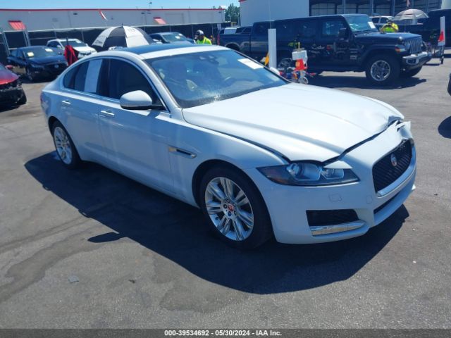 2017 JAGUAR XF SAJBD4BV7HCY35585