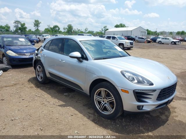 2017 PORSCHE MACAN WP1AA2A55HLB06315