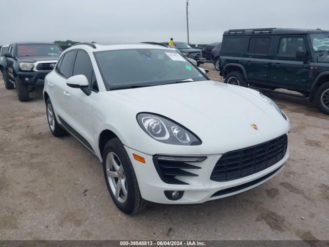 2017 PORSCHE MACAN WP1AA2A50HLB83836