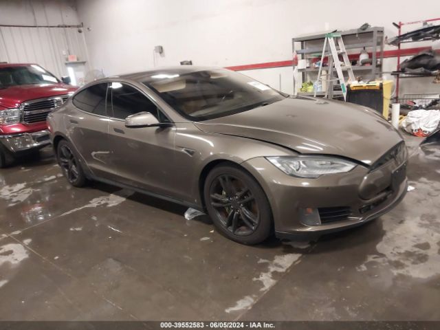 2015 TESLA MODEL S 5YJSA1S28FF082659