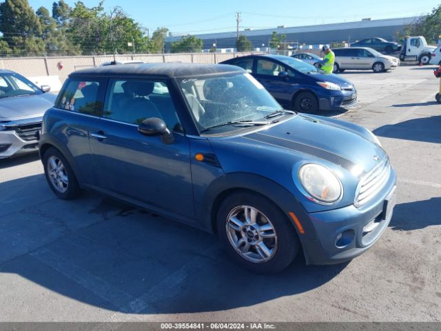 2011 MINI COOPER WMWSU3C51BT091963