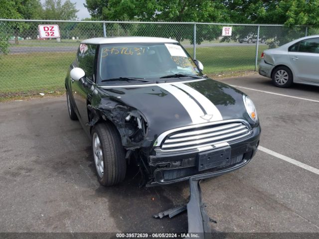 2009 MINI COOPER WMWMF33569TW73411