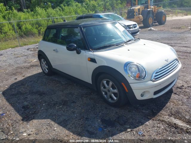 2007 MINI COOPER WMWMF33577TT58226