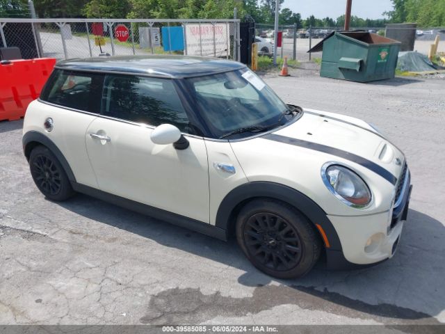 2015 MINI HARDTOP WMWXP7C5XF2A38021