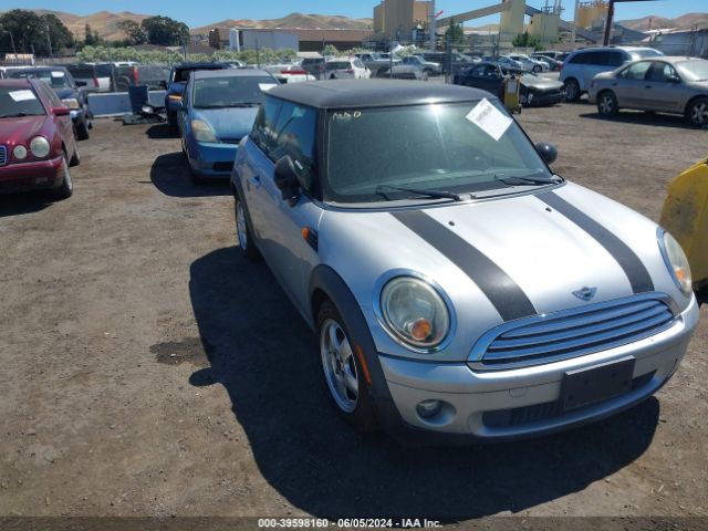 2009 MINI COOPER WMWMF33549TW74413