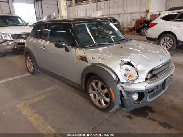 2007 MINI COOPER WMWMF33557TU60933