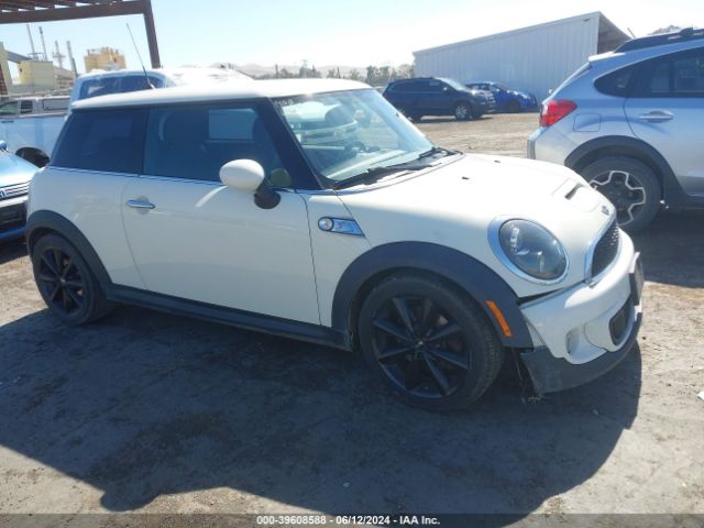 2011 MINI COOPER S WMWSV3C58BTY24698