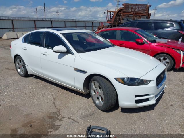 2017 JAGUAR XE SAJAR4BG3HA974395