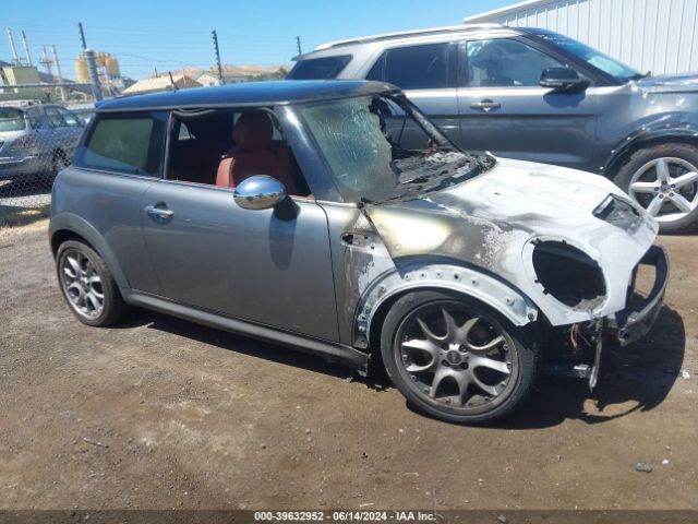 2010 MINI COOPER S WMWMF7C57ATW88544