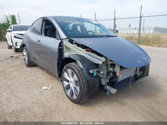 2024 TESLA MODEL Y 7SAYGDEE0RA283444