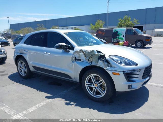 2017 PORSCHE MACAN WP1AA2A56HLB05495
