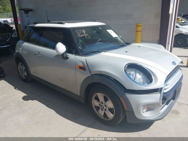 2015 MINI HARDTOP WMWXM5C56F3A59584