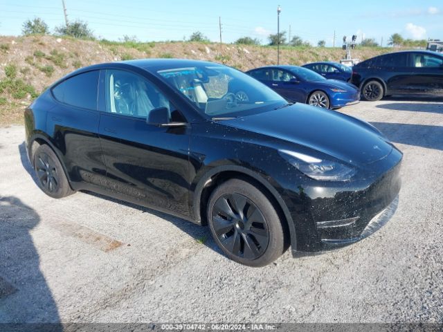 2024 TESLA MODEL Y 7SAYGDEE9RA292093