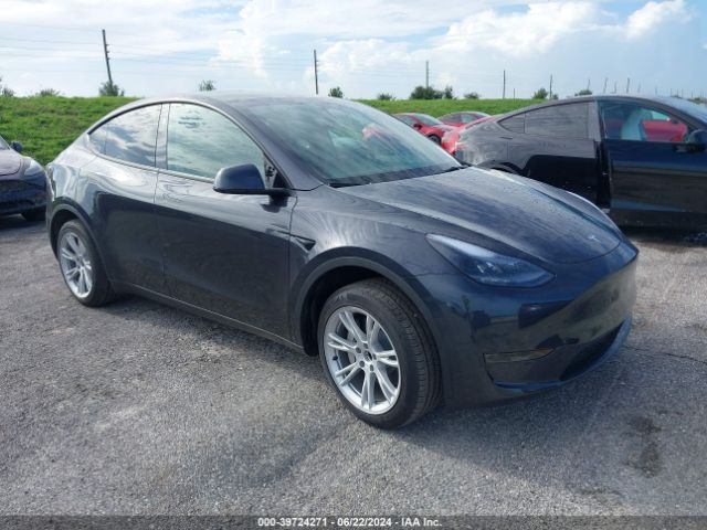 2024 TESLA MODEL Y 7SAYGDED0RF092987