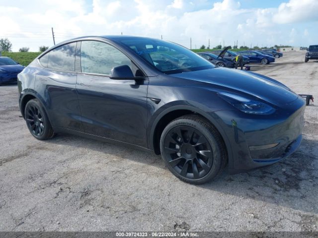 2024 TESLA MODEL Y 7SAYGDED4RF075044