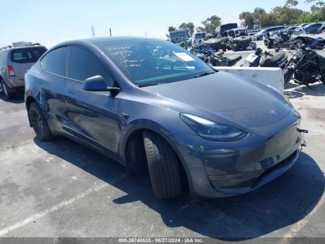 2023 TESLA MODEL Y 7SAYGDEE9PA188300