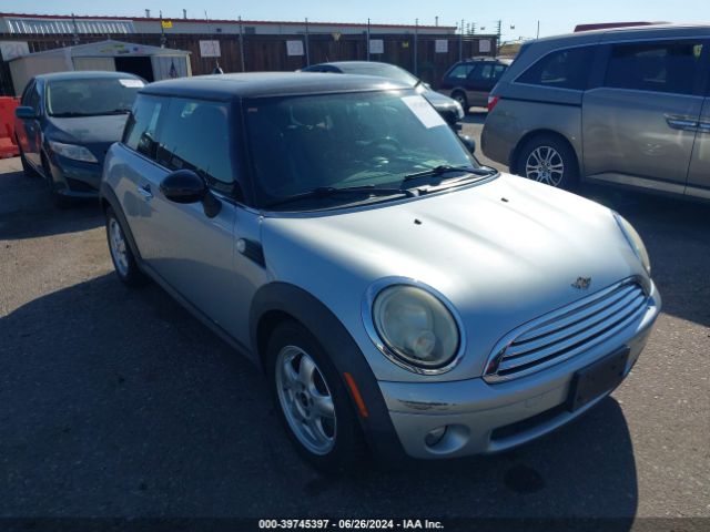 2010 MINI COOPER WMWMF3C55ATZ26786