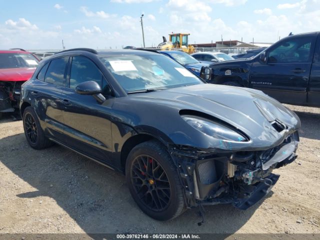 2018 PORSCHE MACAN WP1AG2A56JLB61327