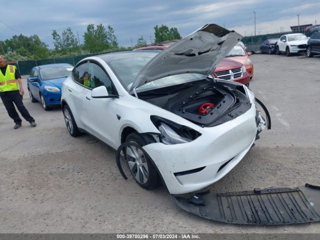 2021 TESLA MODEL Y 5YJYGDEEXMF073247