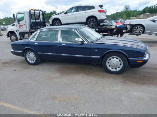 1999 JAGUAR XJ8 SAJKD604XXC869363