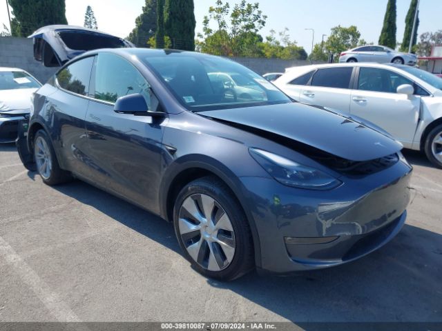 2022 TESLA MODEL Y 7SAYGAEE6NF489671