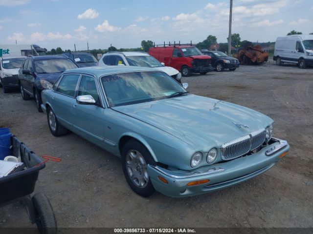 2001 JAGUAR XJ8 SAJDA24C81LF25049