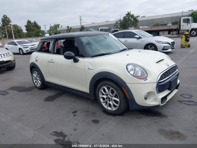 2015 MINI HARDTOP WMWXP7C51F2A60862