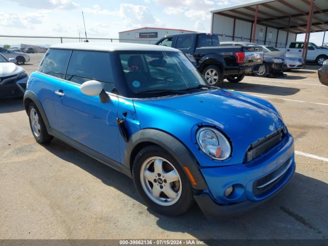2011 MINI COOPER WMWSU3C51BT253011