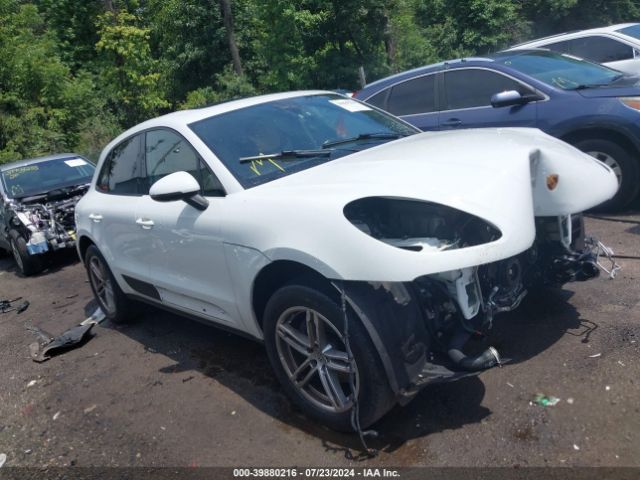 2018 PORSCHE MACAN WP1AA2A58JLB18223